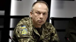 连日抗议后 泽连斯基革除乌克兰军方总司令